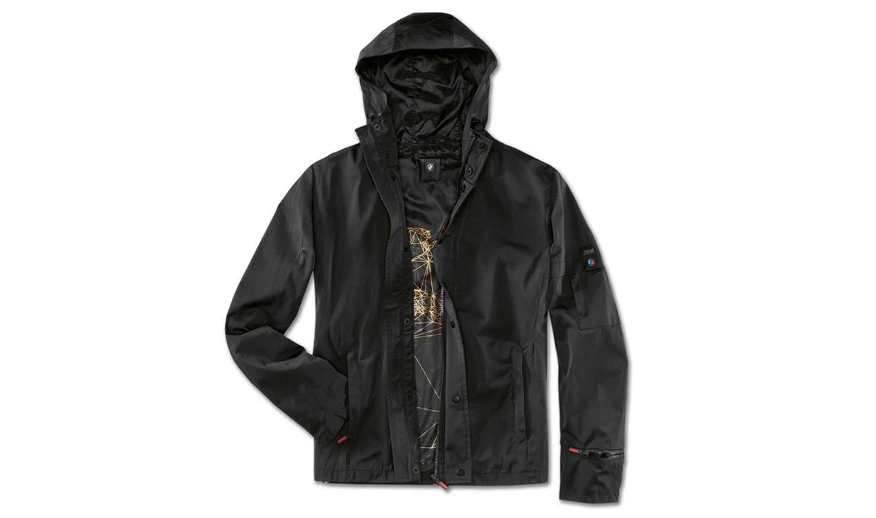 https://cdn.leebmann24.com/products/7/e/7/c/7e7ca3dc4d2ab286db54eddf7444c5a3a13dc30d_bmw_m_jacke_herren_80142466271_1.jpg