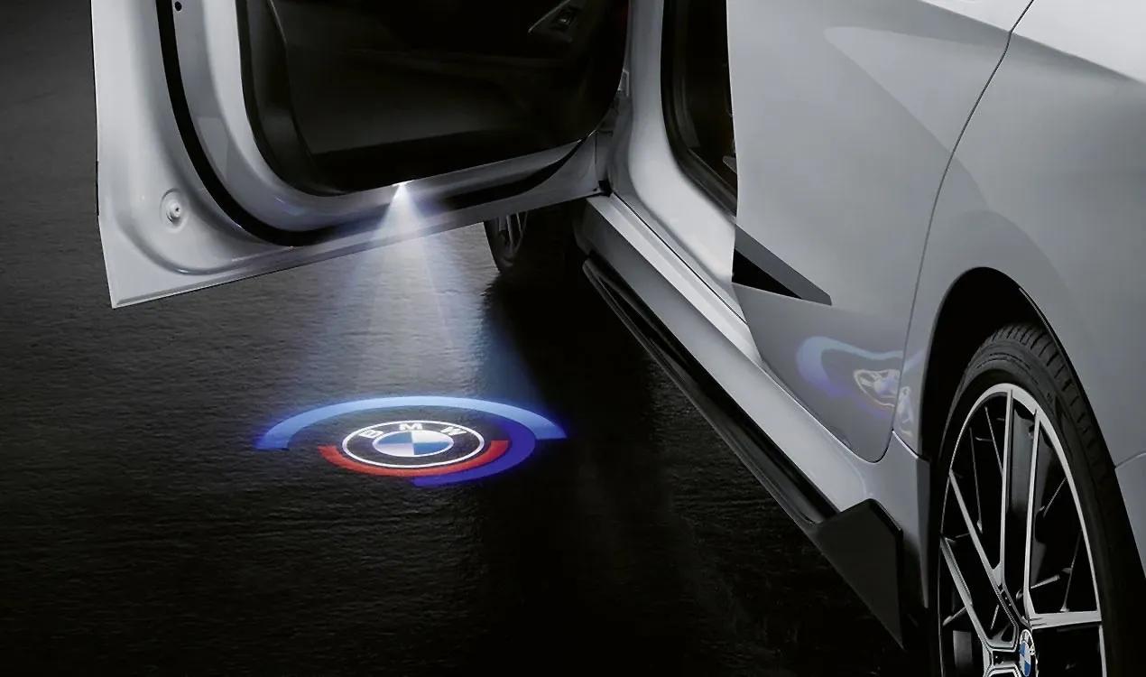 BMW LOGO + Schrift Türprojektoren Einstiegsbeleuchtung in