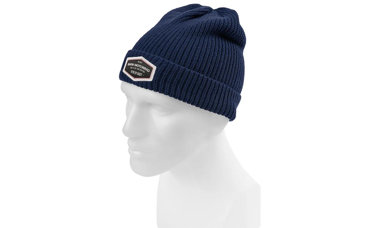 https://cdn.leebmann24.com/products/9/4/1/a/941a33fd0a5ca79dbc11f325f22ccc0014bf75d1_bmw_beanie_berlin_built_unisex_nachtblau_76615A82578_1.jpg