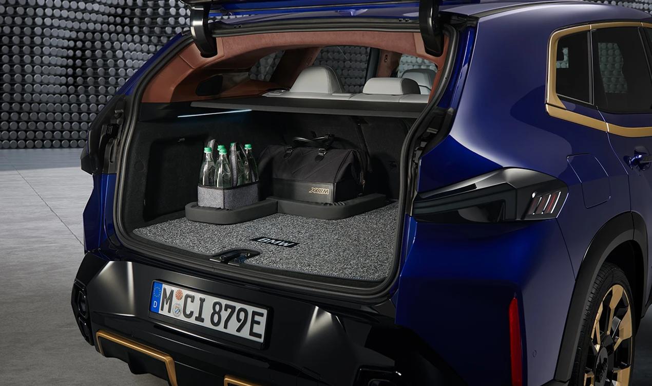 BMW Gepäckraumwendematte - LEEBMANN24 