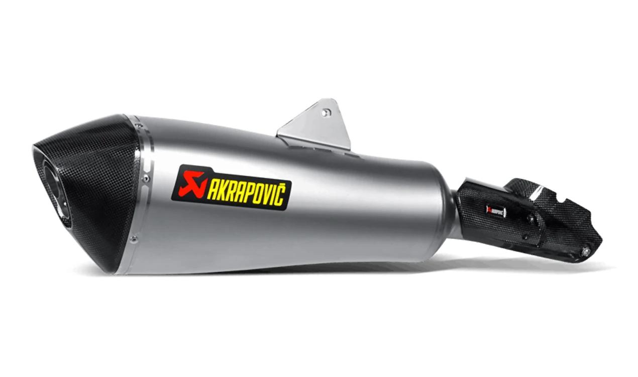 https://cdn.leebmann24.com/products/b/2/1/b/b21b0acc1ecee24341696e82b735c4a890f207b2_akrapovic_slip_on_line_titan_akr_s_b12sO18_hlgt_1.jpg